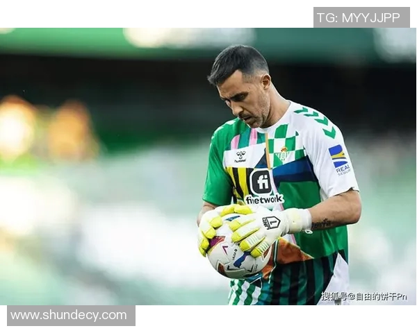 知名足球明星退役消息揭秘球迷们该如何看待他们的职业生涯结束