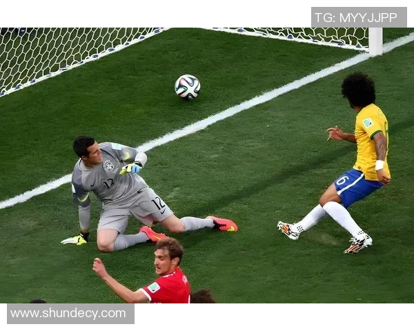 超级足球明星游戏全攻略助你成为顶级球员的秘诀与技巧分享