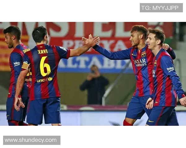 全球足球巨星精彩瞬间汇聚展现各国风采与荣耀