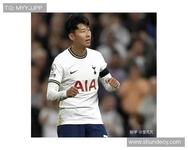 那些被严重高估的足球明星背后的真相与现实表现分析