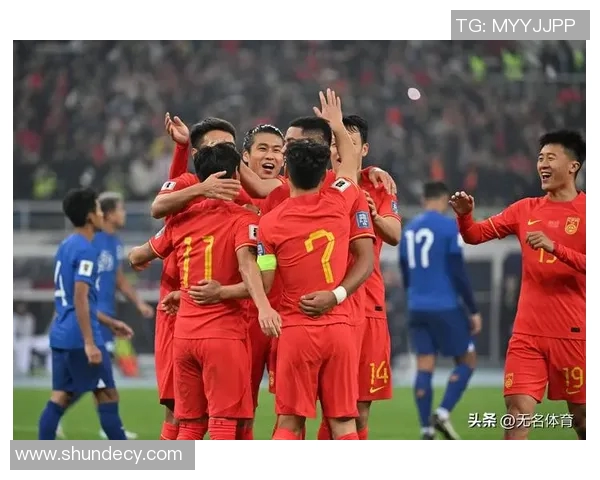 国足在2017年与韩国的较量中展现出的拼搏精神与未来发展的希望